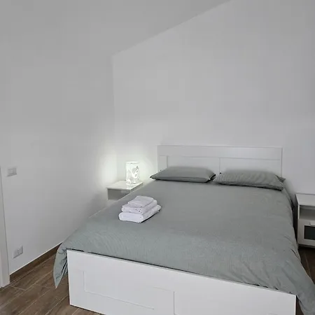 Guest house Vanvitelli's -affittacamere *